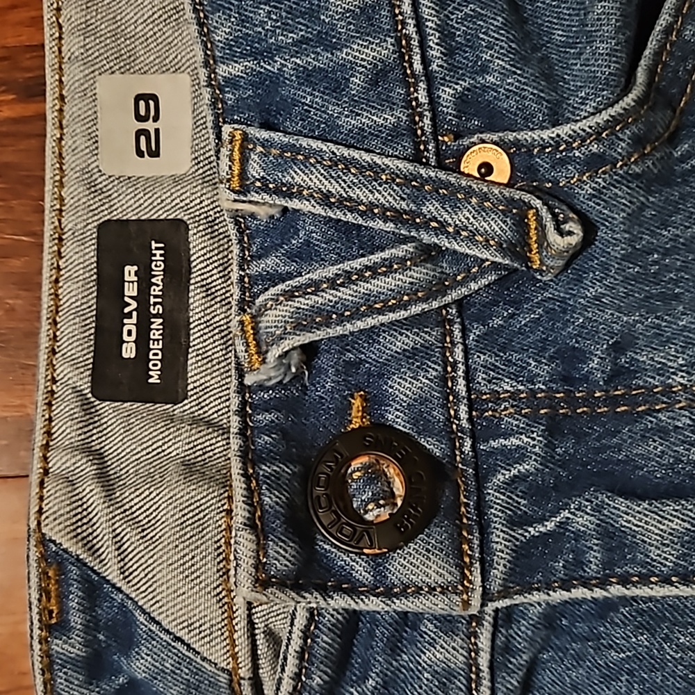 Volcom jeans - Picture 2 of 3